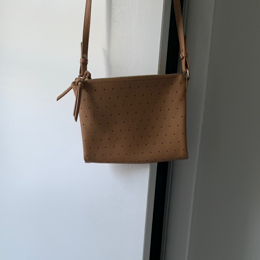 Old Navy Tan Crossbody Bag Minimalist Design